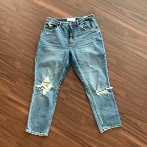 Abercrombie high-rise mom jean